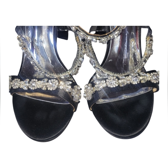Badgley Mischka Black Crystal Embellishment Satin Ankle Fastener Sandals 7 - Picture 5 of 8